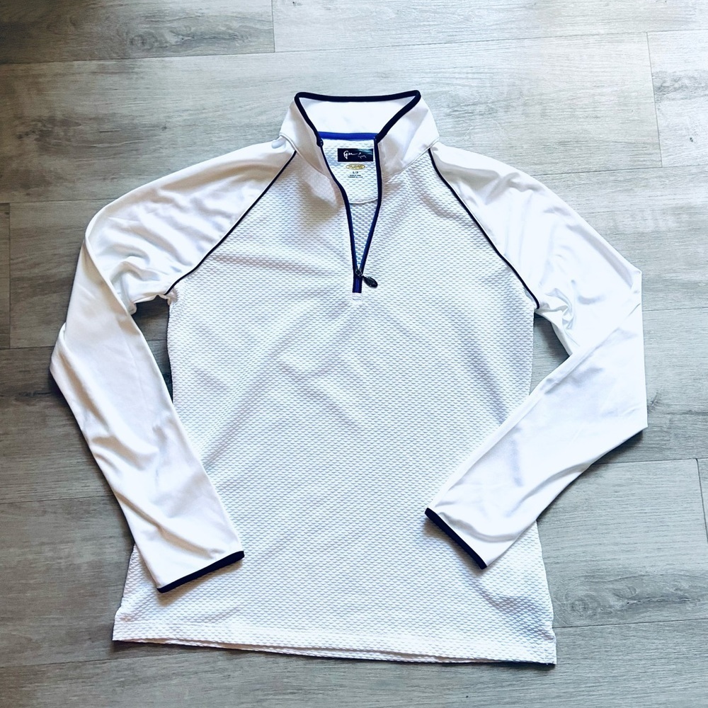 Attack Life Shark Top Size Small